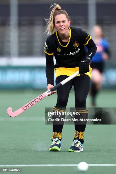 Pien Sanders of HC 's-Hertogenbosch in action during the Womens Euro Hockey League Final4 Grand Final match between Club Campo de Madrid and Hockey...