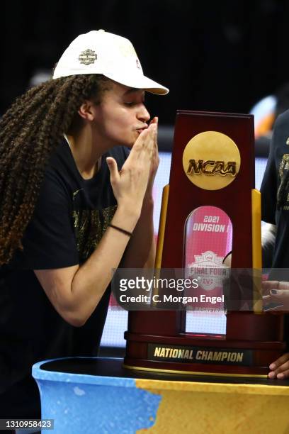 Haley Jones of the Stanford Cardinal kisses the championship trophy after the championship game of the NCAA Women’s Basketball Tournament against the...