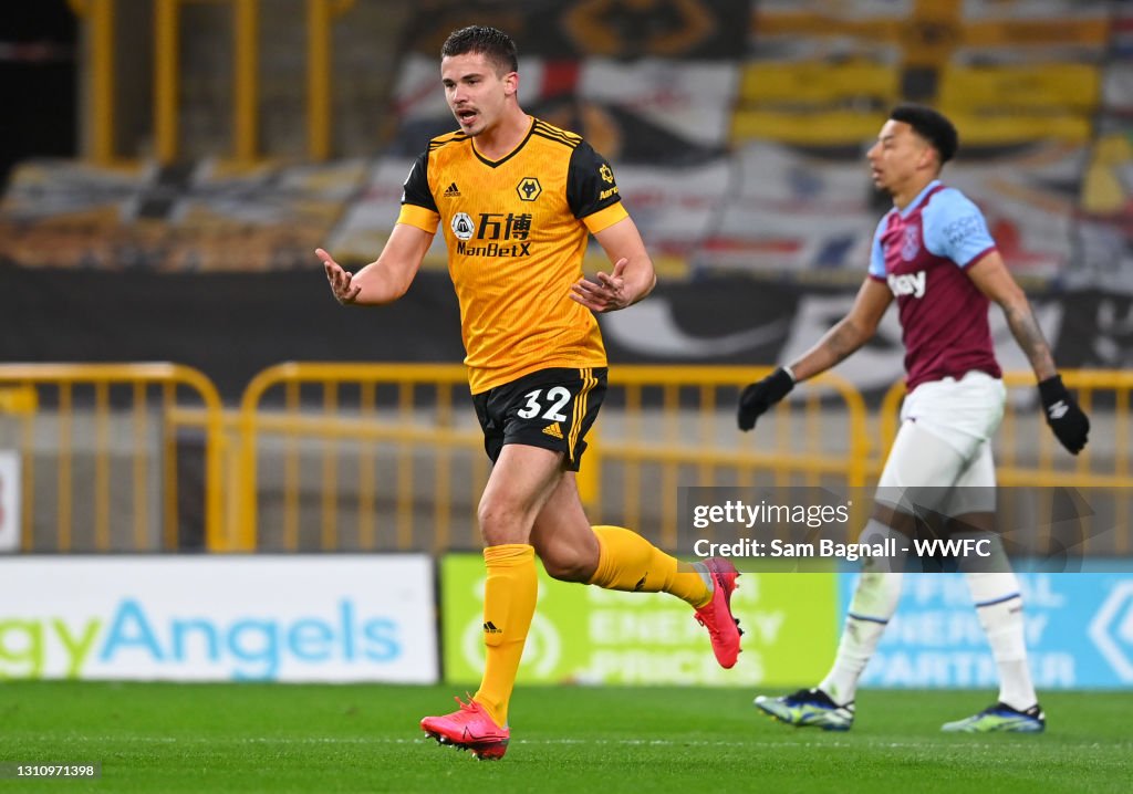 Wolverhampton Wanderers v West Ham United - Premier League