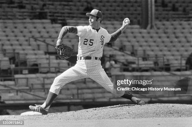 Tommy John pitches during a Chicago White Sox against the Milwaukee Brewers at Comiskey Park , 333 West 35th Street, Chicago, Illinois, April 14,...