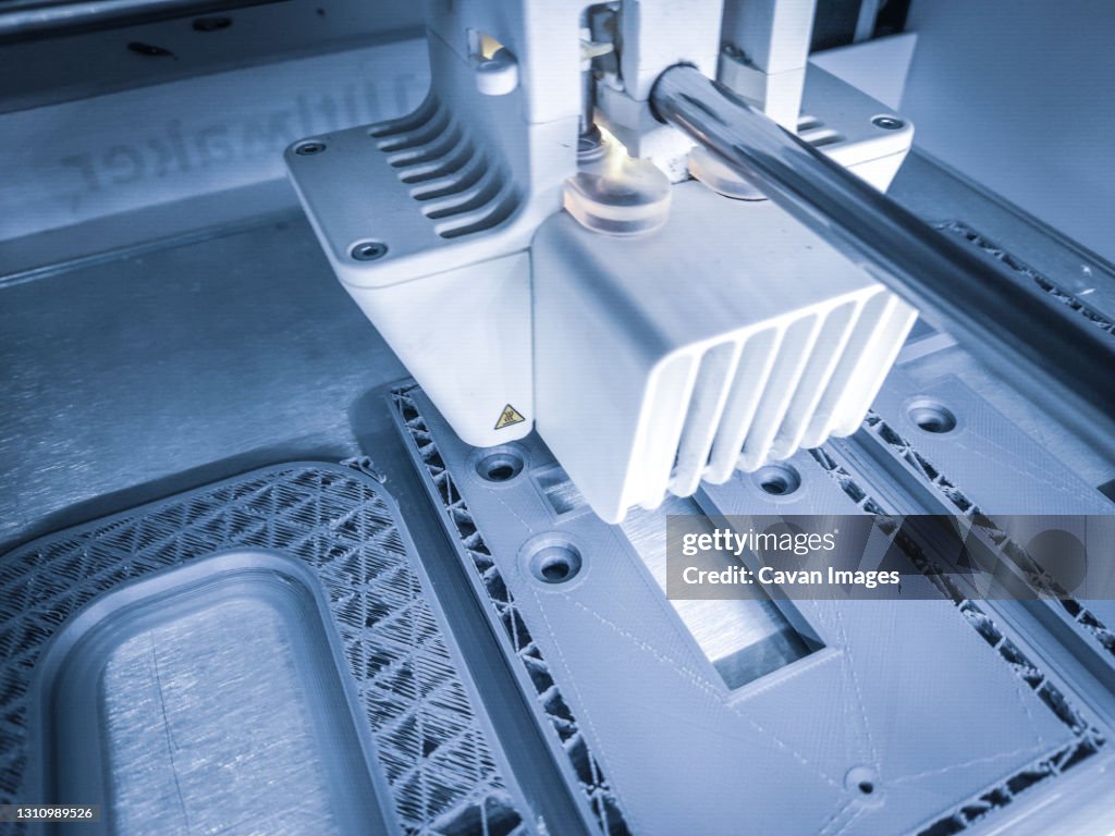 3D printer, printing with plastic wire filament in additive manufactur