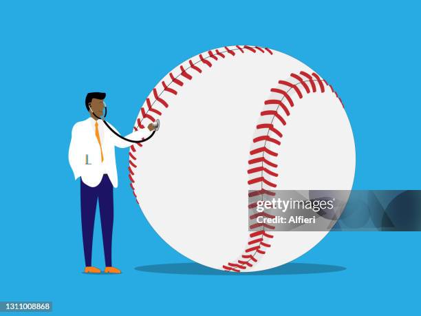 illustrazioni stock, clip art, cartoni animati e icone di tendenza di esaminare il baseball - baseball international