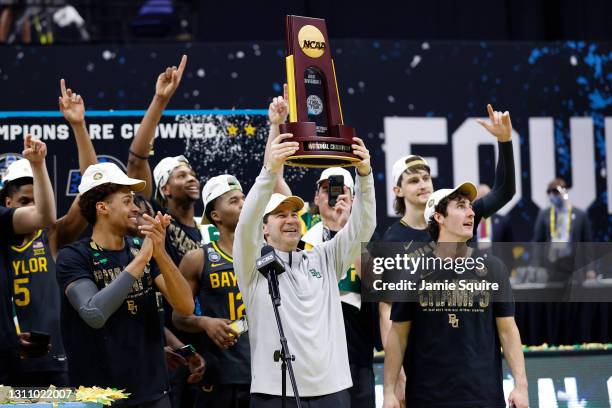 Head coach Scott Drew of the Baylor Bears holds up the trophy after defeating the Gonzaga Bulldogs 86-70 in the National Championship game of the...