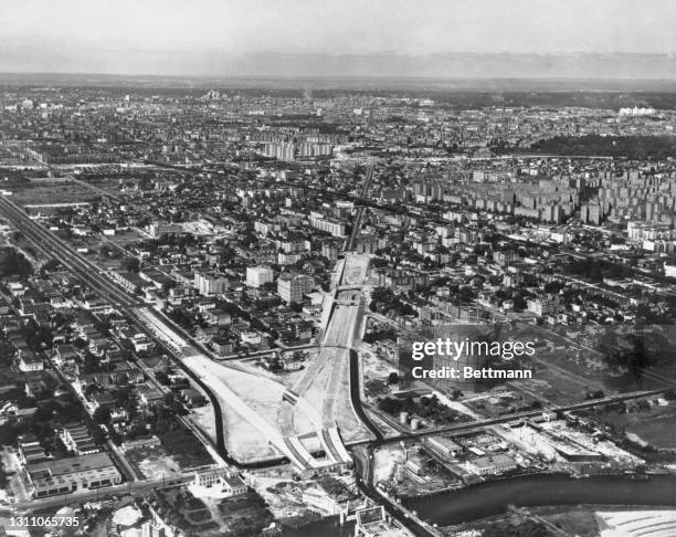 High angle view of the interchange at the east end of the Cross Bronx Expressway and Bruckner Boulevard, in the Bronx, New York City, New York, 1950.