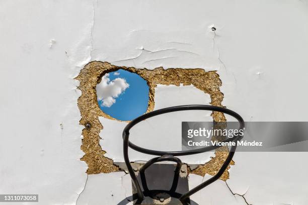 shattered basketball backboard clipart