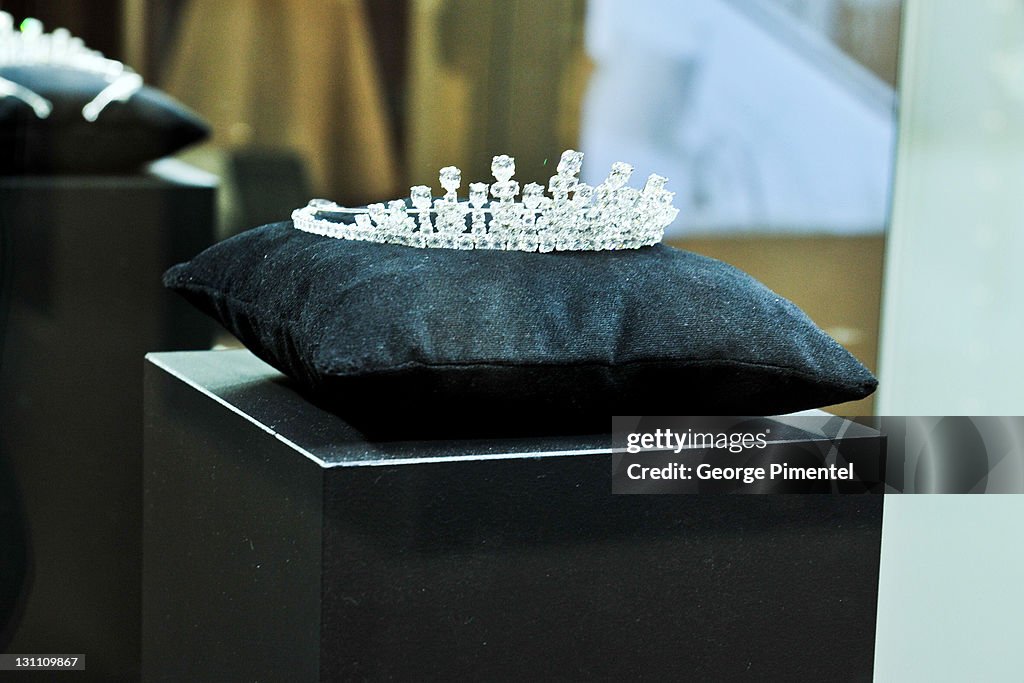 Grace Kelly: From Movie Star to Princess Exhibition