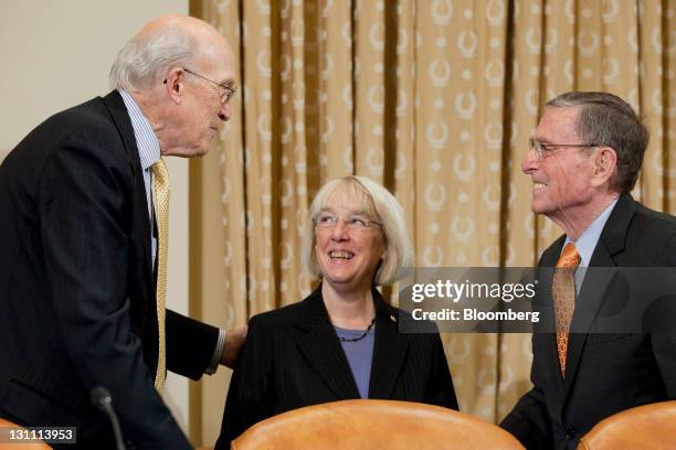 Alan Simpson, co-chair of the National Commission on Fiscal Responsibility and Reform, left to right, talks to Senator Patty Murray, a Democrat from...