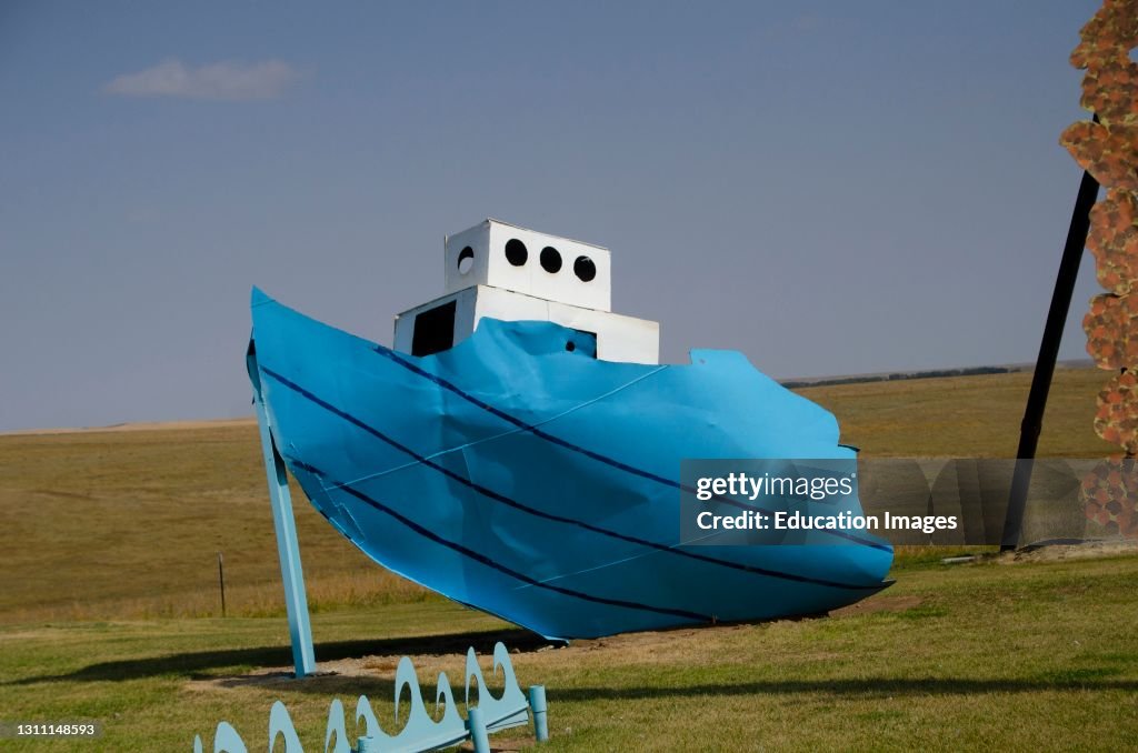 North Dakota, The Enchanted Highway, Regent to Gladstone, Fisherman's Dream