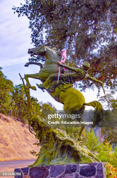North America, USA, California, Payne's Creek, Meadowbrook Ranch Cowboy Statute.