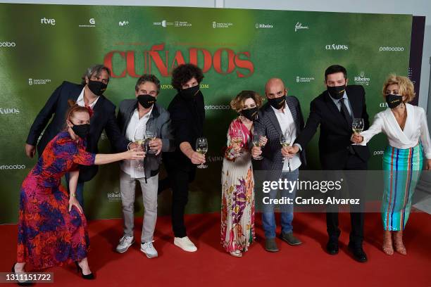 Maria Vazquez, Toño Lopez, Miguel de Lira, Xose Antonio Touriñan, Eva Fernandez, Federico Perez Rey, Alfonso Blanco and Paku Granxa attend 'Cuñados'...