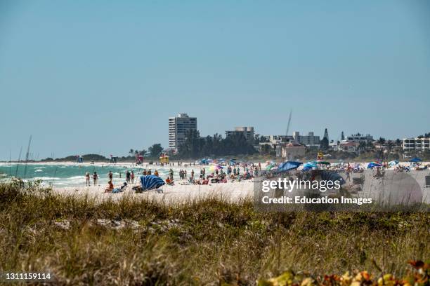 North America, USA, Florida, Sarasota, Crescent Beach, Siesta Key, Crowds of People Covid-19 Notwithstanding.