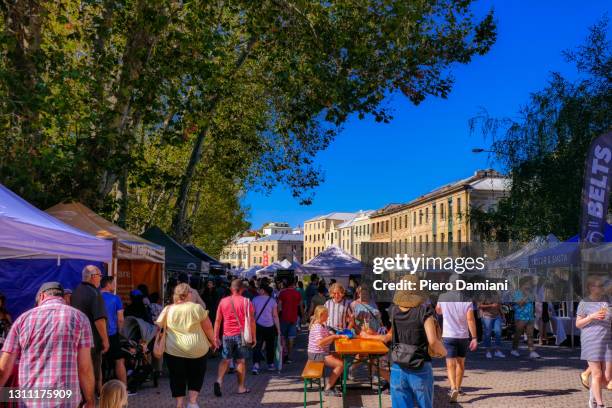 salamanca market - hobart salamanca market stock pictures, royalty-free photos & images