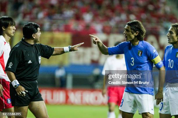 Byron Moreno referee and Paolo Maldini of Italy during the World Cup round 16 match between South Korea and Italy at the Daejeon World Cup Stadium on...