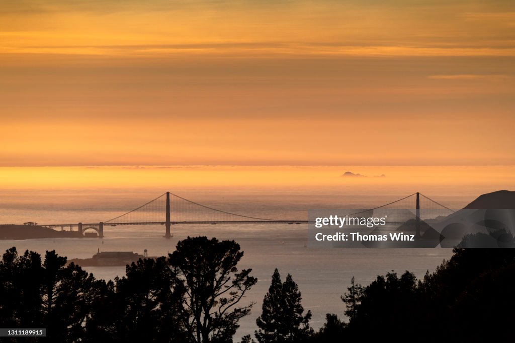 Golden Gate Bridge from a distance at dusk