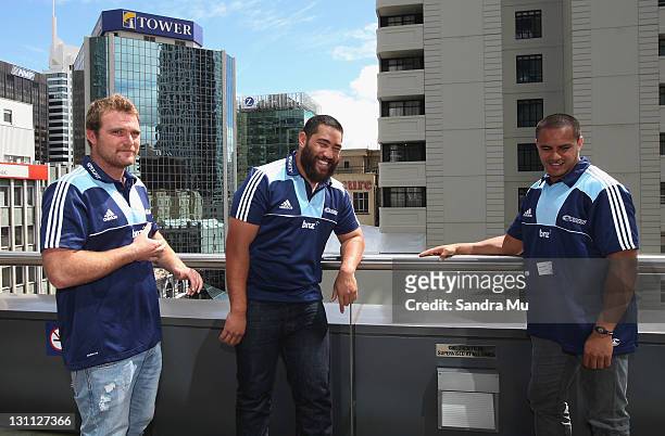 Luke Braid , Charlie Faumuina and Rudi Wulf of the Blues chat during the 2012 Auckland Blues Super Rugby squad announcement at BNZ on November 2,...