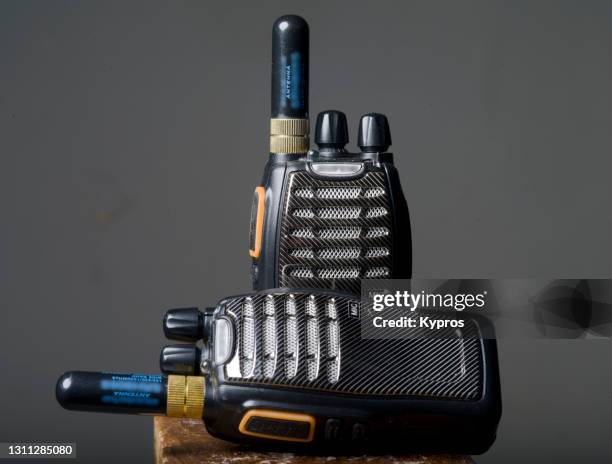 walkie-talkies - walkie talkie imagens e fotografias de stock