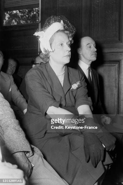 épouse d'Otto Abetz assistant au procès de son mari, le 21 juillet 1949, à Paris.