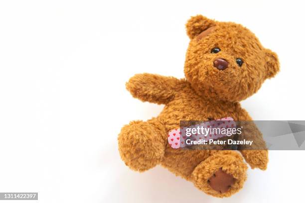 Teddy bear in bandages stock illustration. Illustration of healthcare -  101421815