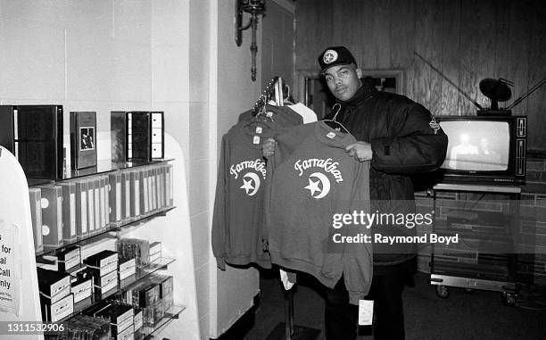 Paris Brown Rapper 86 Chicago Illinois On March 1991 Photos & High Res Pictures - Getty Images