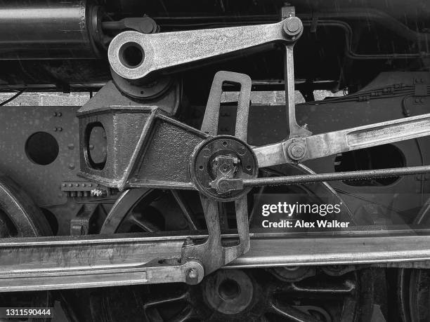 close up view of vintage steam train wheels. - history and progress of the steam engine stock pictures, royalty-free photos & images