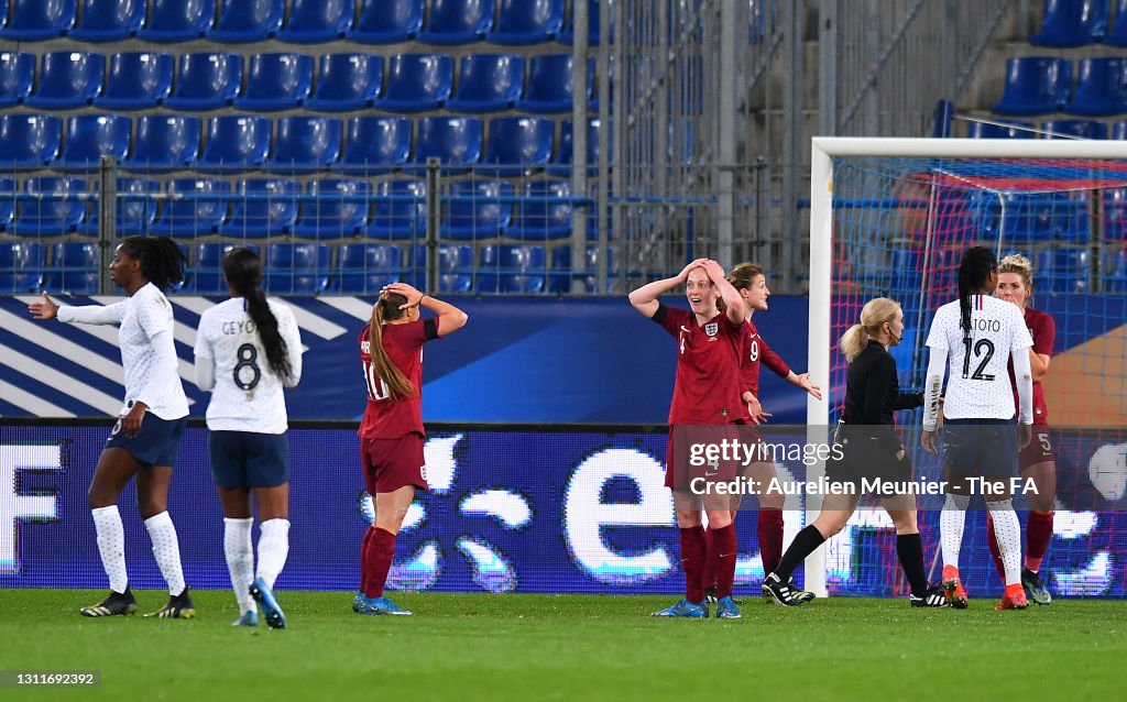 France Women v England Women: International Match