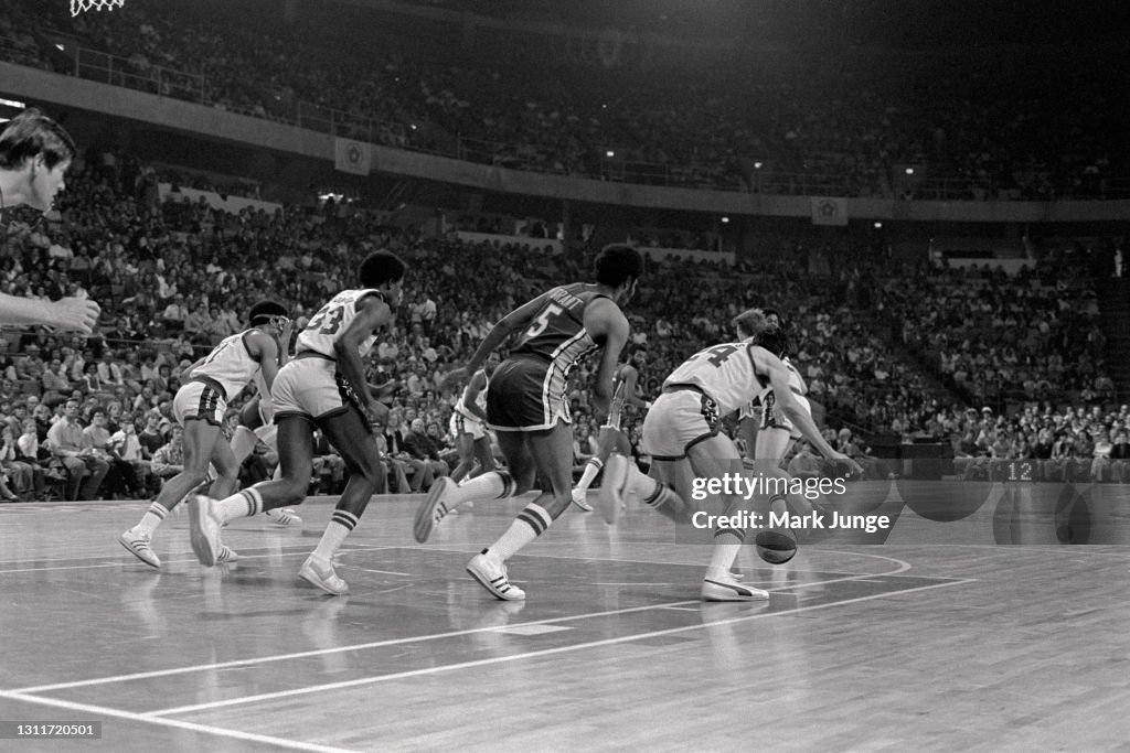 Denver Nuggets v Indiana Pacers, 3-26-76