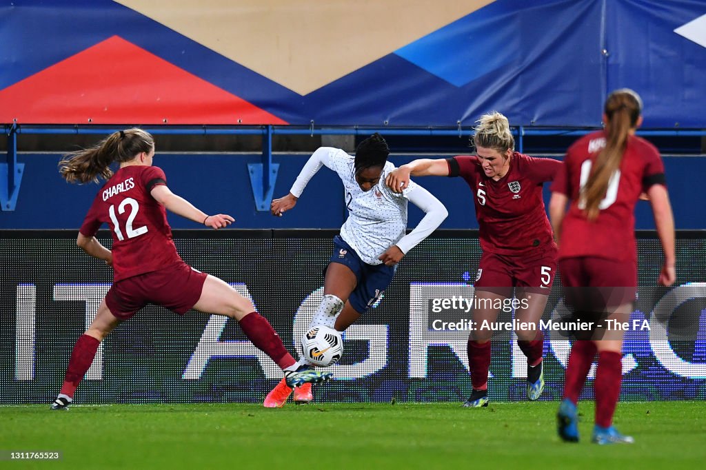 France Women v England Women: International Match