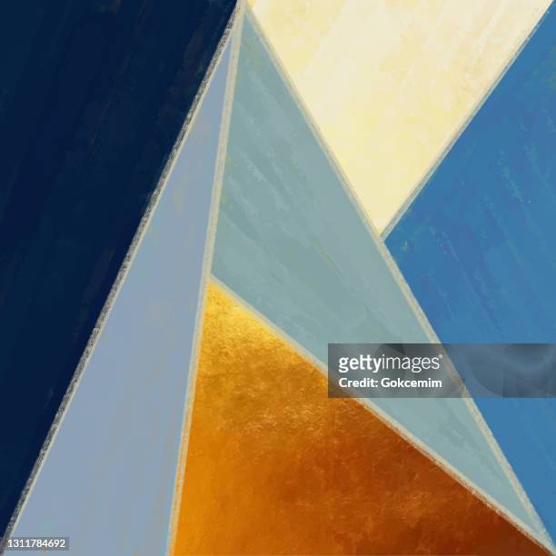 ゴールドとパステル色の三角形を持つ抽象的な幾何学的背景。ゴールデン招待状、パンフレット、バナー、ミニマルな幾何学的スタイル。ゴールドライン、グリッター、フレーム、ベクトル� - blue banner点のイラスト素材／クリップアート素材／マンガ素材／アイコン素材