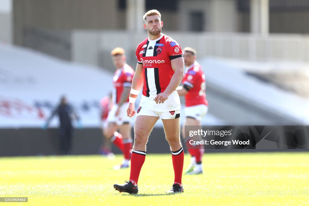 Salford Red Devils v Widnes Vikings - Betfred Challenge Cup