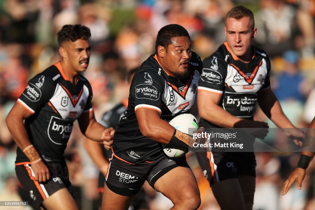 NRL Rd 5 - Wests Tigers v Cowboys