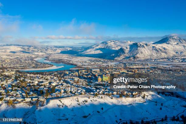 kamloops city aerial - winter 8 - thompson okanagan region british columbia stock pictures, royalty-free photos & images