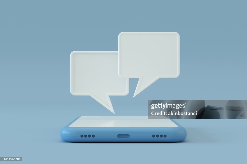 Bulle de discours de chat sur l’écran de téléphone intelligent