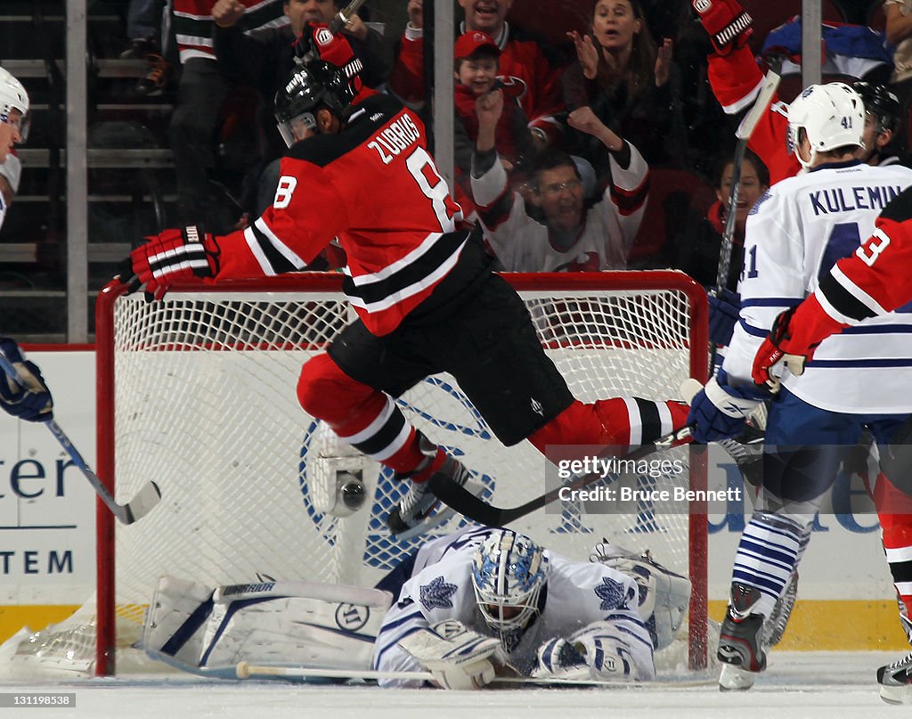Toronto Maple Leafs v New Jersey Devils