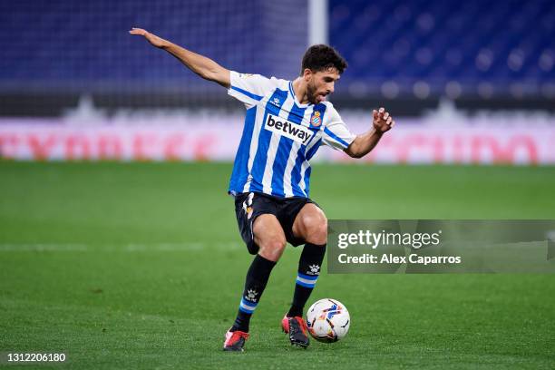 Didac Vila of RCD Espanyol controls the ball during the LaLiga Smartbank match between RCD Espanyol de Barcelona and CD Leganes at RCDE Stadium on...