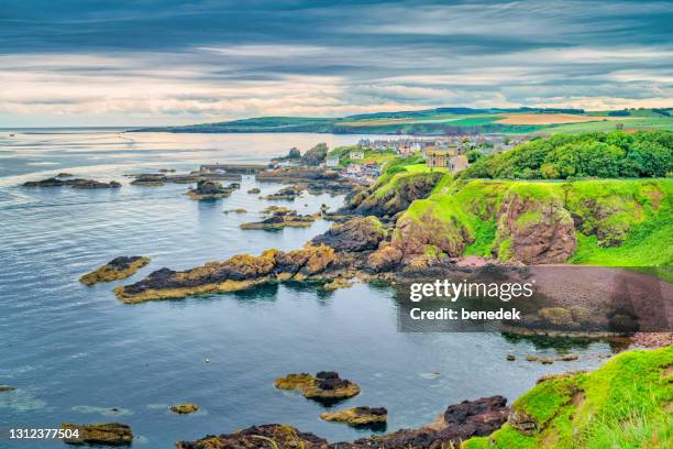 st abb's head scotland scottish coast - scottish borders stock pictures, royalty-free photos & images