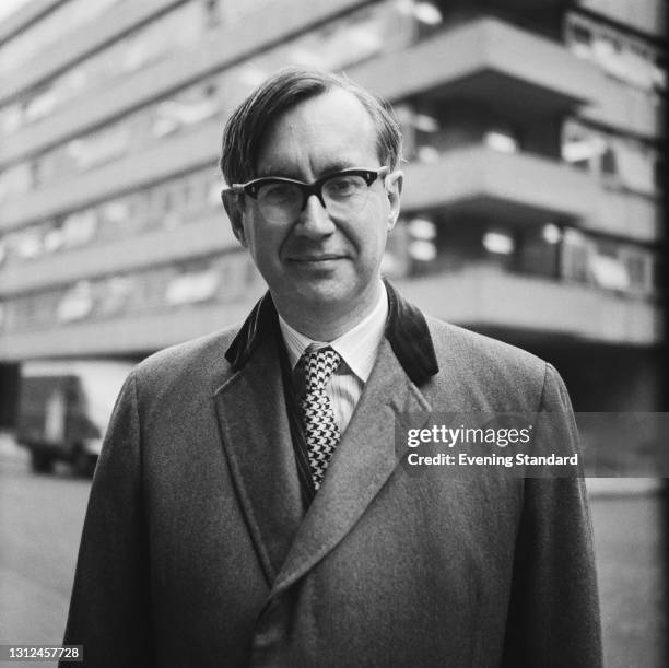 William R Rees 52点のウィリアム・リース=モッグの写真と高解像度写真 - Getty Images