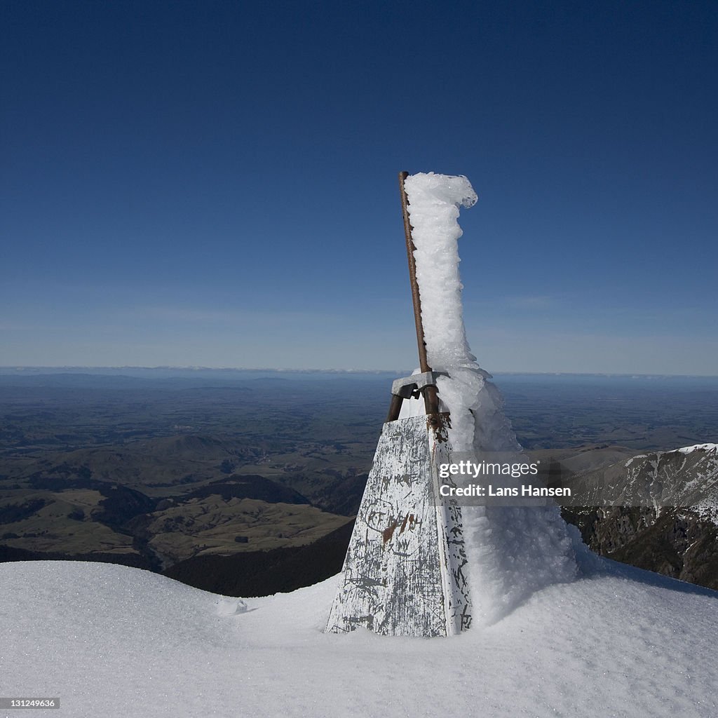 Ice build up on Te Atuaoparapara