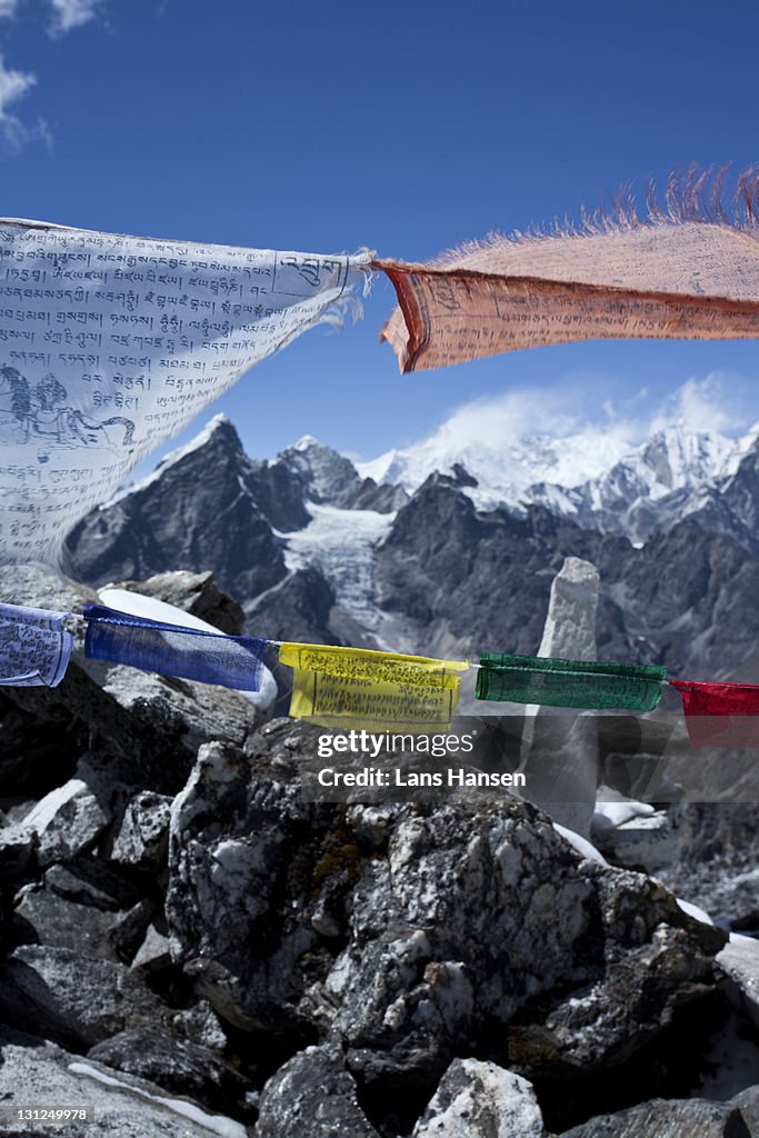 Prayer flags at Kongma La