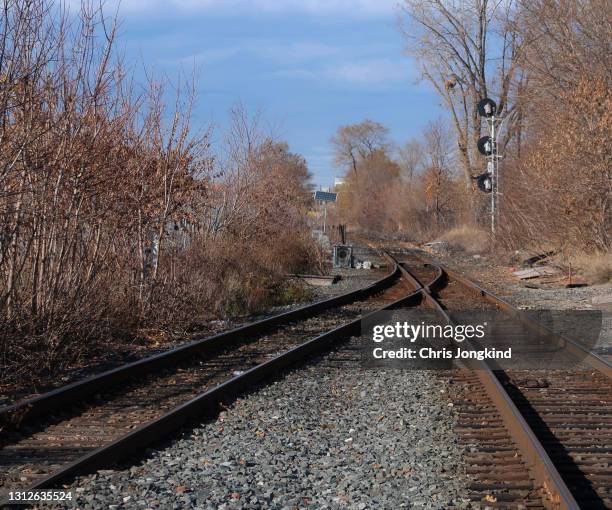 Two Train Tracks Merging Train Tracks Merging Photos and Premium High Res Pictures - Getty Images