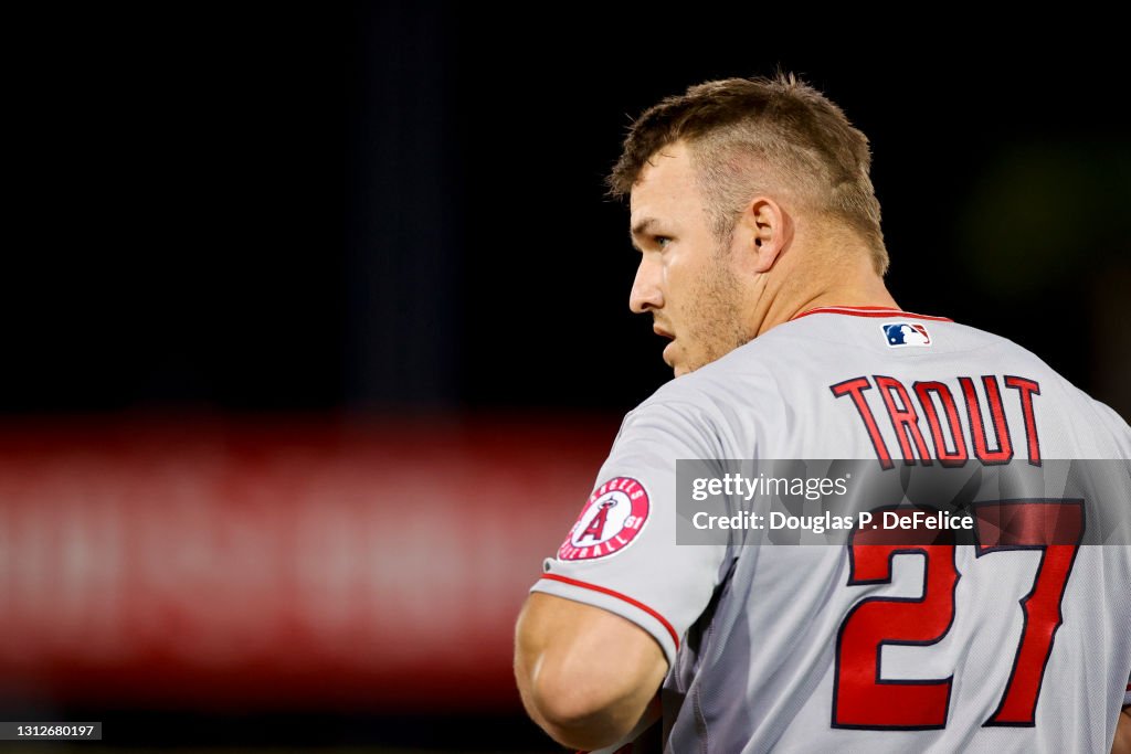 Los Angeles Angels v Toronto Blue Jays