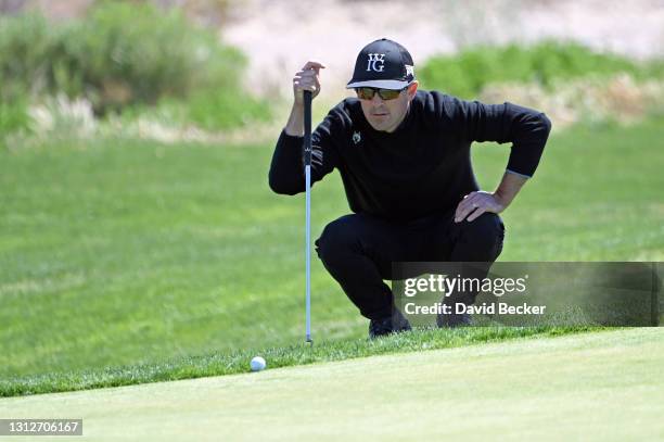 Scott Langley plays his shot on the 17th hole during the first round of the MGM Resorts Championship at Paiute at the Las Vegas Paiute Golf Resort on...