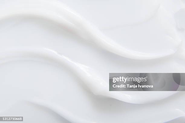 white cosmetic cream texture. lotion, moisturizer, skin care background - creme textur bildbanksfoton och bilder