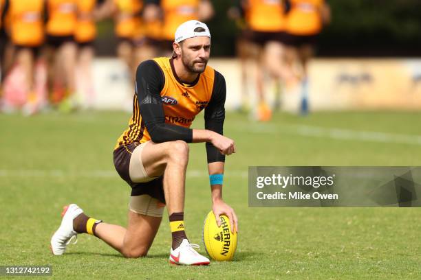 Jack Gunston of the Hawks looks on during a Hawthorn Hawks AFL training session at Waverley Park on April 16, 2021 in Melbourne, Australia.