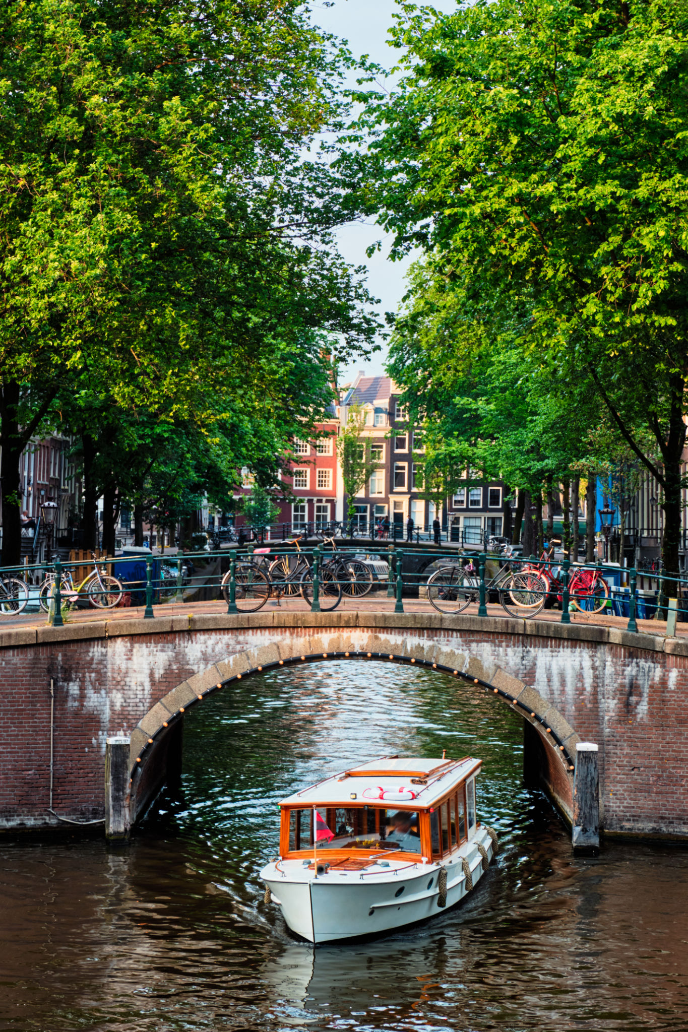 amsterdam canal tour