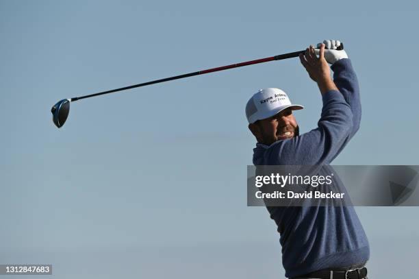 Erik Compton plays his shot on the 16th tee during the second round of the MGM Resorts Championship at Paiute at the Las Vegas Paiute Golf Resort on...