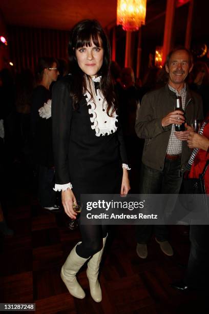 Actress Fritzi Haberlandt attends the 'Fenster zum Sommer' premiere at Kino International on November 3, 2011 in Berlin, Germany.