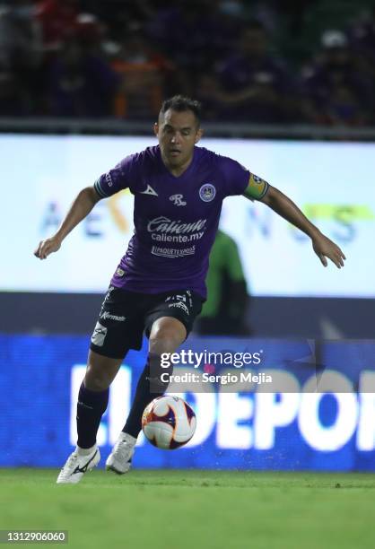 Israel Jimenez of Mazatlan during the 15th round match between Mazatlan FC and Atlas as part of the Torneo Guard1anes 2021 Liga MX at Kraken Stadium...