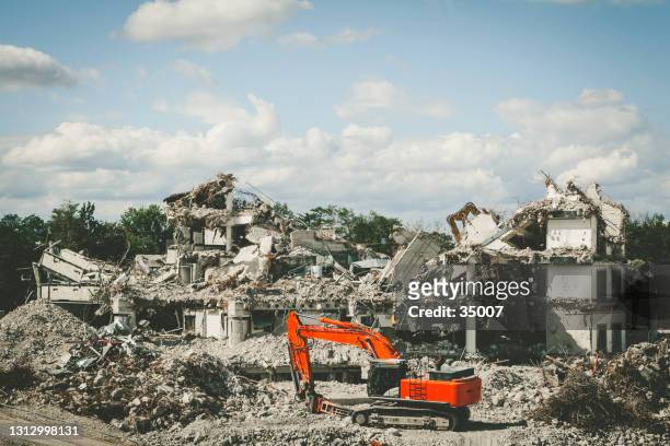 demolition of a house, germany - house rubble stock pictures, royalty-free photos & images