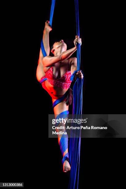 aeria lsilks - bailarina stock pictures, royalty-free photos & images