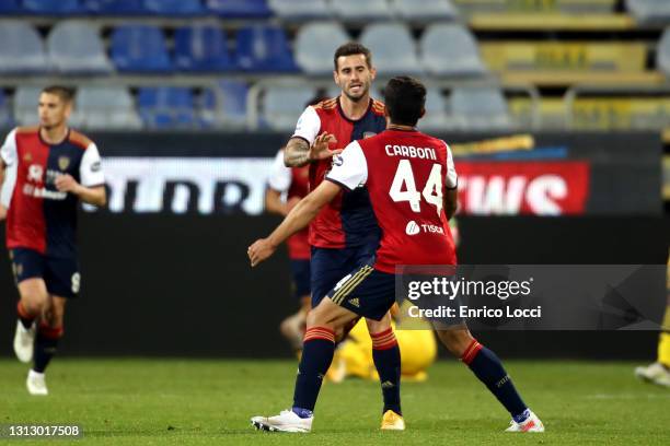 Gaston Pereiro of Cagliari celebrates his goal 3-3 during the Serie A match between Cagliari Calcio and Parma Calcio at Sardegna Arena on April 17,...